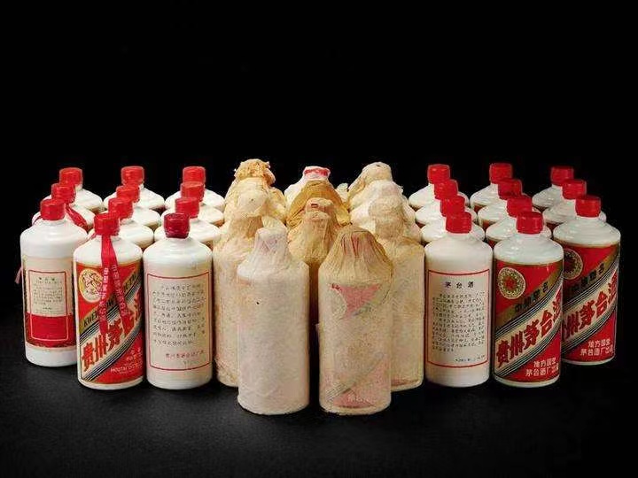 路南日照岚山回收酒价格哪里回收(附近上门回收茅台酒）?